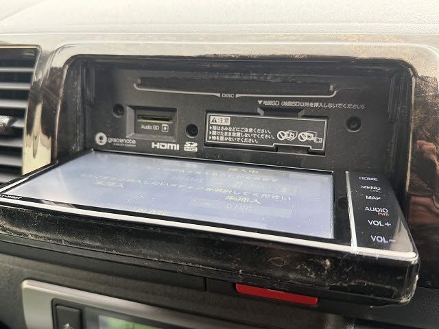 TOYOTA HIACE VAN 4WD 2019 Image 31