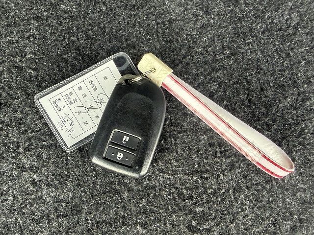 TOYOTA HIACE VAN 4WD 2019 Image 31