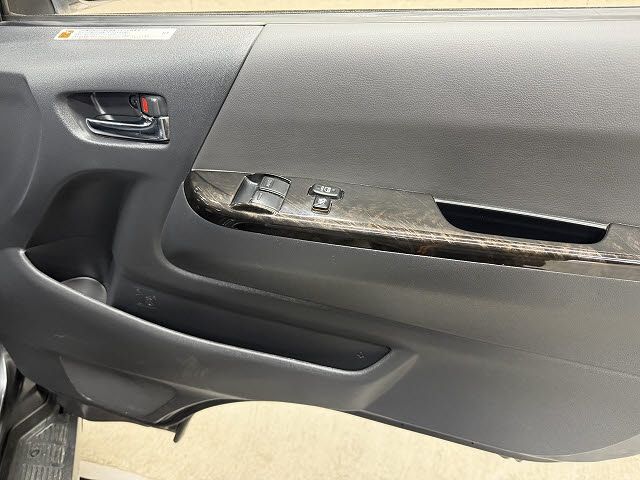 TOYOTA HIACE VAN 4WD 2019 Image 31