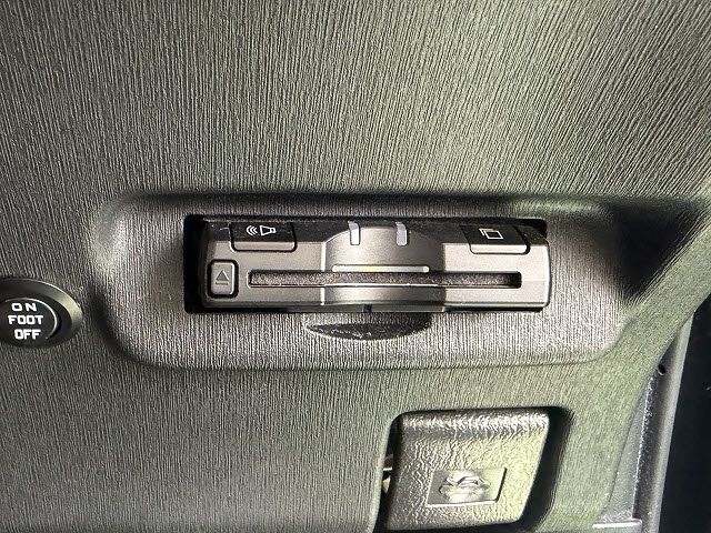 TOYOTA PRIUS 2013 Image 31