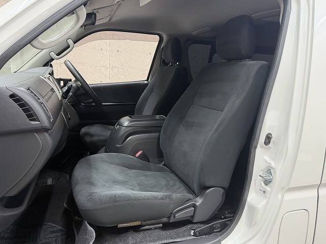 TOYOTA REGIUSACE VAN 2WD 2019 Image 31