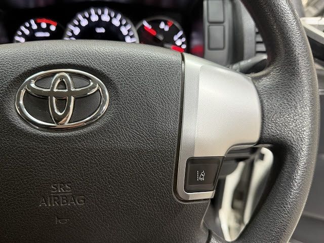 TOYOTA REGIUSACE VAN 2WD 2019 Image 31