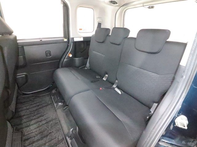 TOYOTA TANK 2017 Image 31