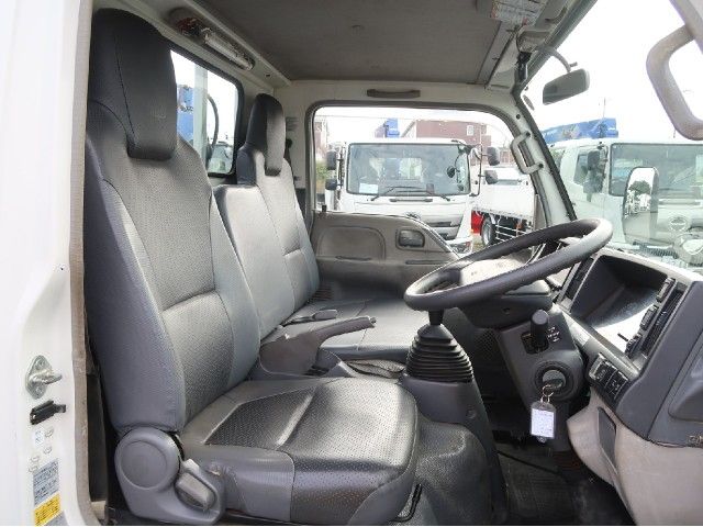 ISUZU ELF 2007 Image 31