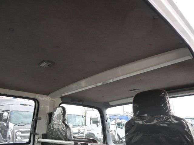 ISUZU ELF 2014 Image 31