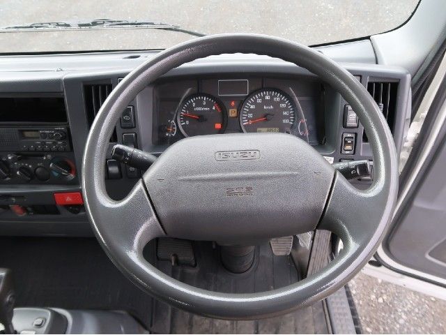 ISUZU ELF 2014 Image 31