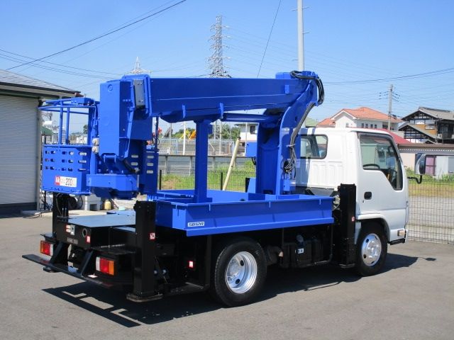 ISUZU ELF 2014 Image 31