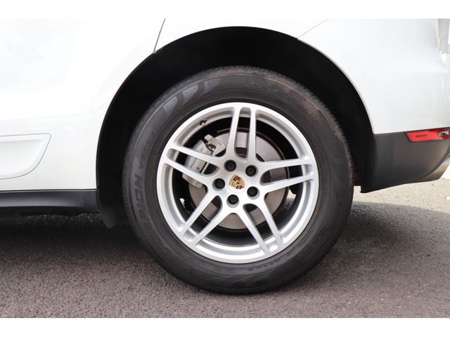 PORSCHE MACAN 2015 Image 31