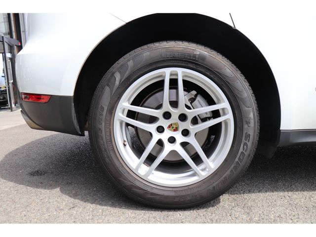 PORSCHE MACAN 2015 Image 31