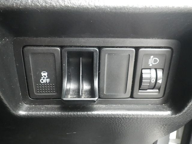 SUZUKI SWIFT 2016 Image 31