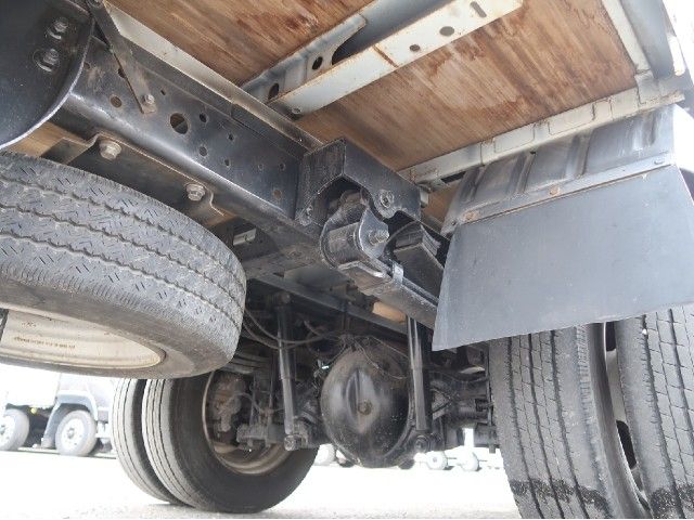 HINO DUTRO 2016 Image 31