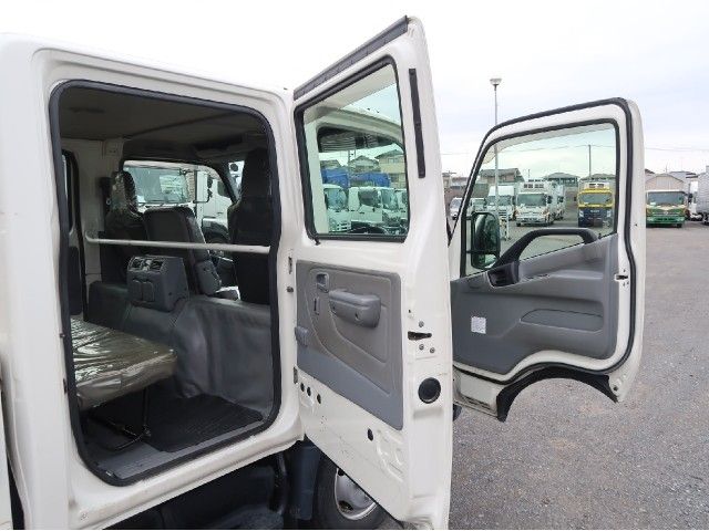 HINO DUTRO 2016 Image 31