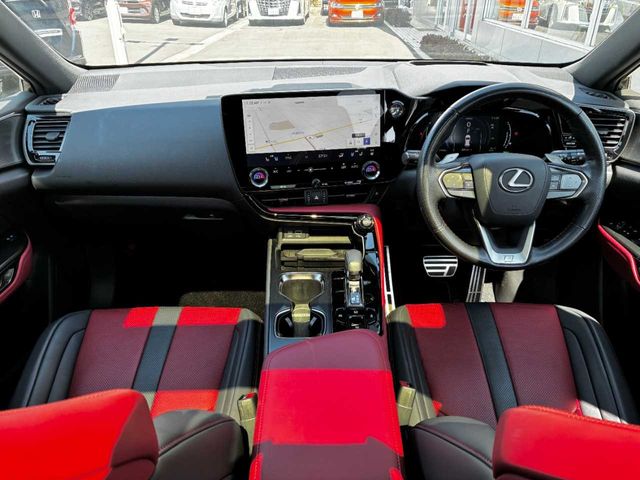 TOYOTA LEXUS NX350H 2023 Image 31