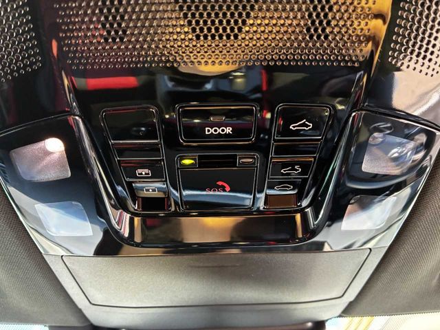 TOYOTA LEXUS NX350H 2023 Image 31