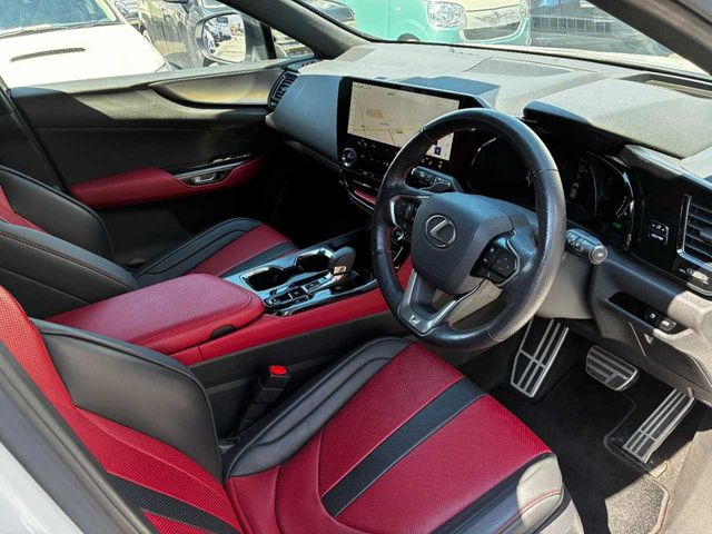 TOYOTA LEXUS NX350H 2023 Image 31