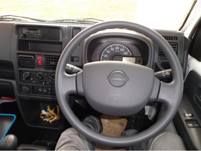 NISSAN CLIPPER TRUCK 4WD 2026 Image 31