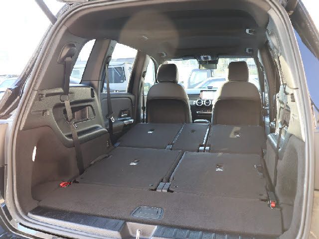 MERCEDES BENZ GLB 2023 Image 31