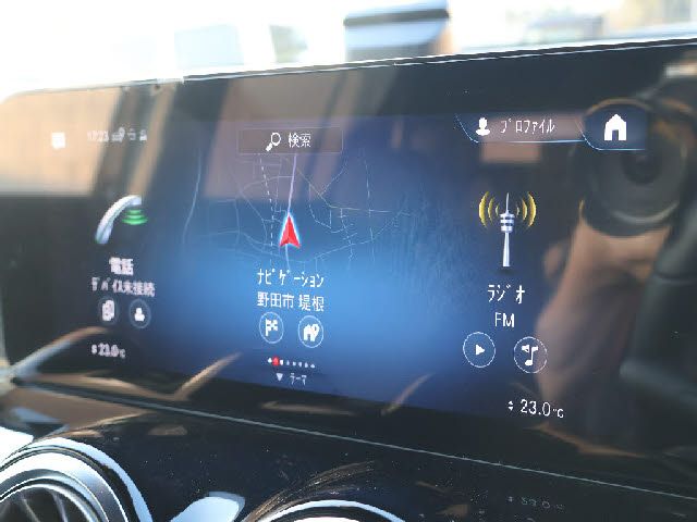 MERCEDES BENZ GLB 2023 Image 31