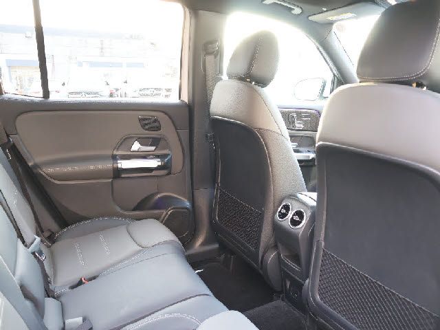 MERCEDES BENZ MERCEDES AMG GLB CLA 2022 Image 31