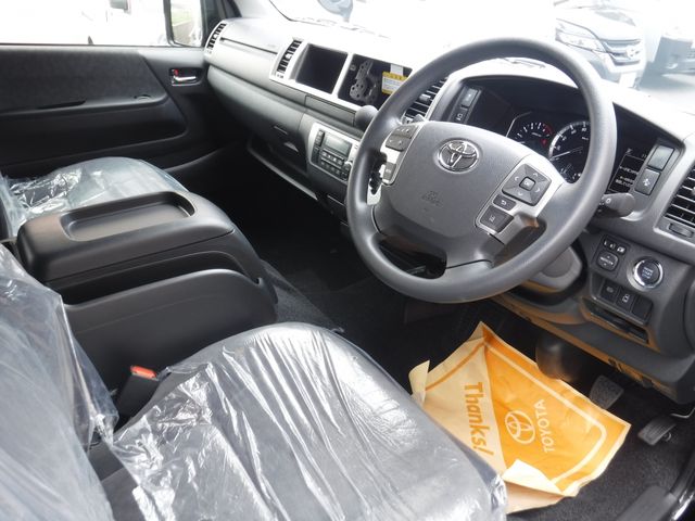 TOYOTA HIACE WAGON 4WD 2025 Image 31