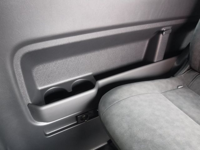 TOYOTA HIACE WAGON 4WD 2025 Image 31