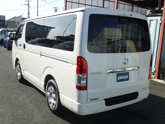 TOYOTA HIACE VAN 1.15T 2WD 2025 Image 31