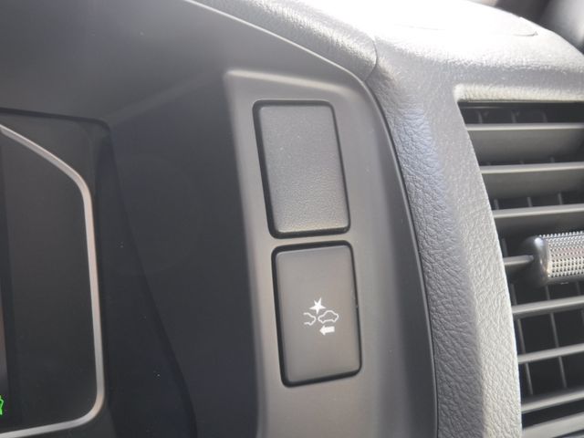 TOYOTA HIACE VAN 1.15T 2WD 2025 Image 31