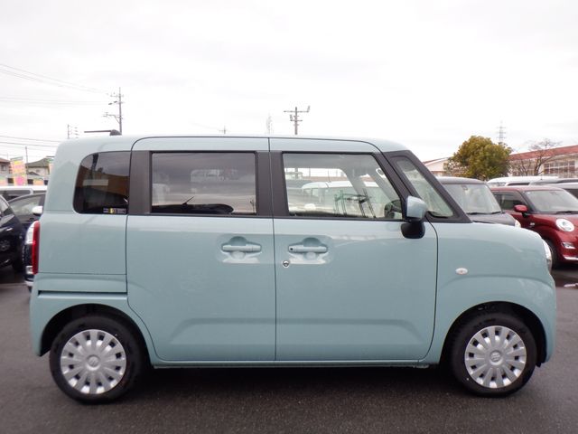 SUZUKI WAGON R SMILE 2025 Image 31