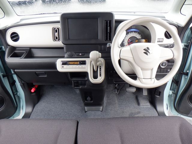 SUZUKI WAGON R SMILE 2025 Image 31
