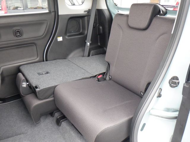 SUZUKI WAGON R SMILE 2025 Image 31