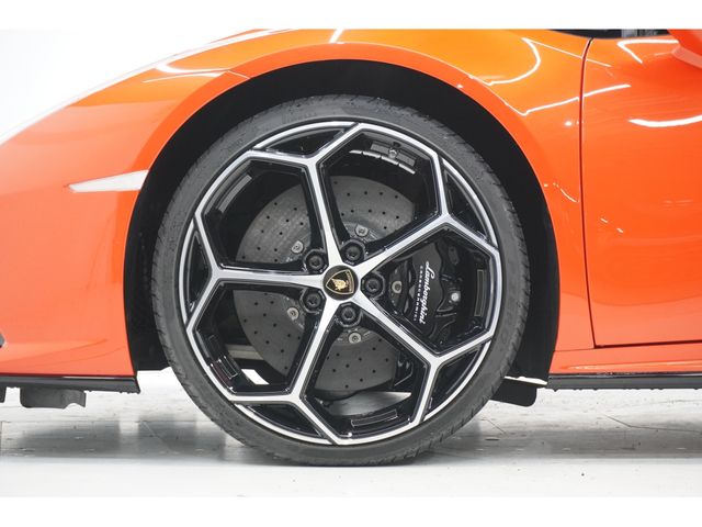 LAMBORGHINI HURACAN 2020 Image 31