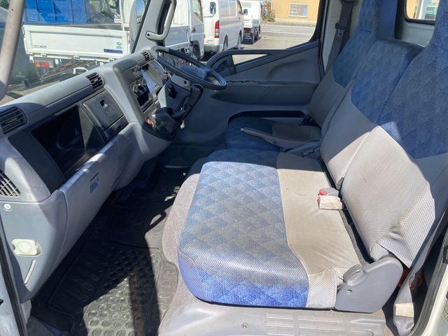 MITSUBISHI CANTER 2006 Image 31