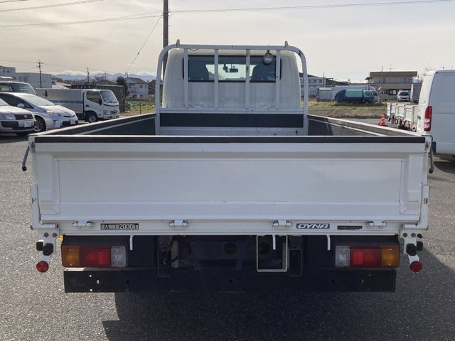 TOYOTA DYNA 2017 Image 31