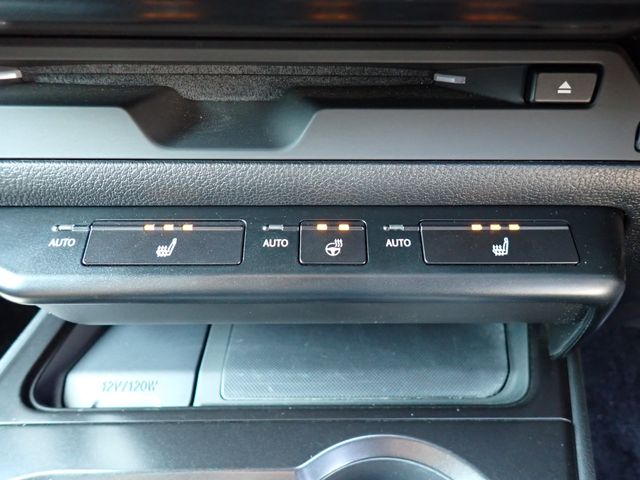 TOYOTA LEXUS UX250H 2019 Image 31