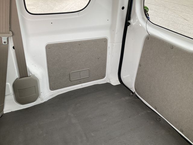 NISSAN NV100 CLIPPER 2017 Image 31