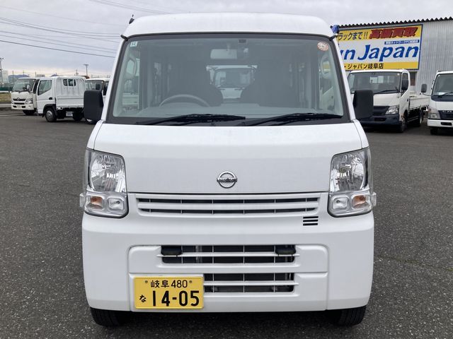 NISSAN NV100 CLIPPER 2017 Image 31