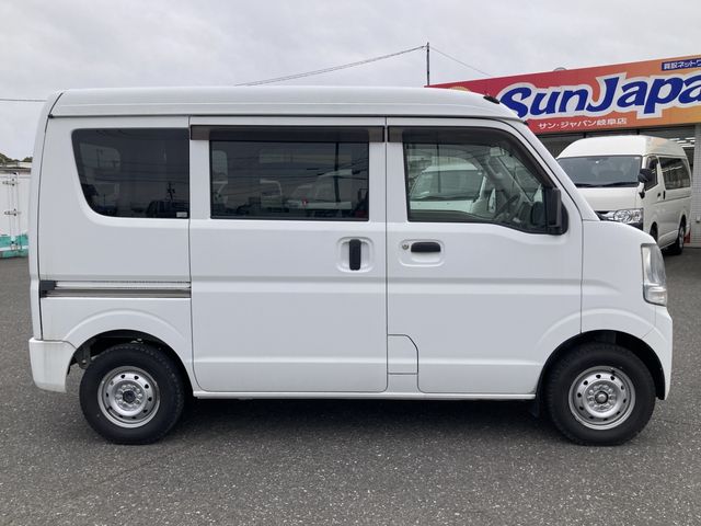 NISSAN NV100 CLIPPER 2017 Image 31