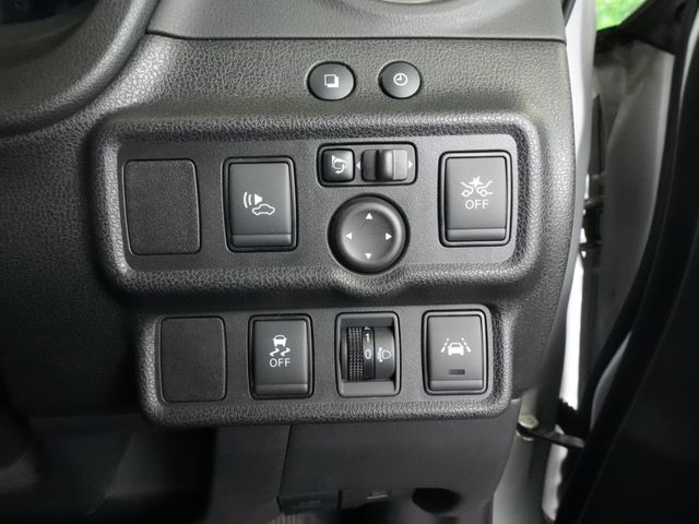 NISSAN NOTE 2019 Image 31