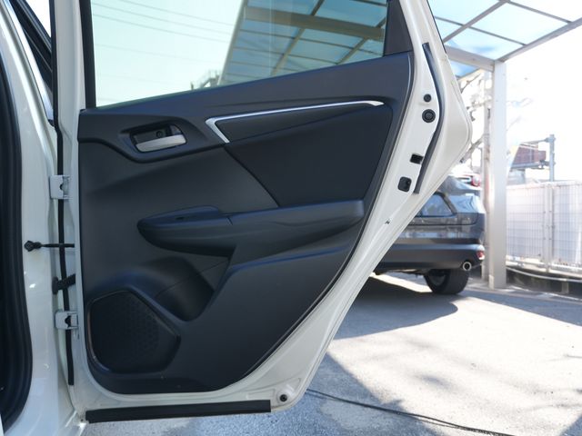 HONDA FIT 2017 Image 31