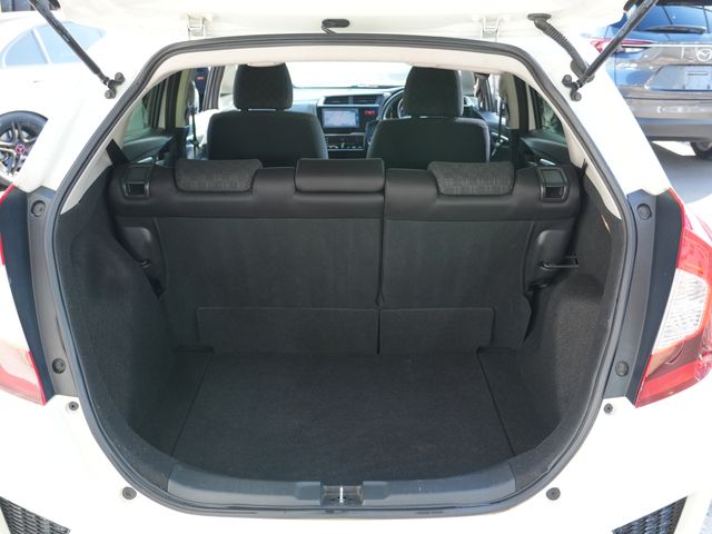 HONDA FIT 2017 Image 31