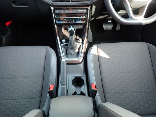 VOLKSWAGEN T-CROSS 2024 Image 31
