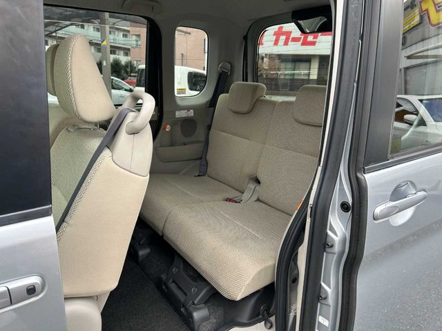 DAIHATSU TANTO 2014 Image 31