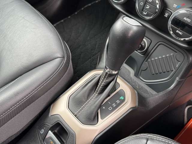 JEEP RENEGADE 2016 Image 31