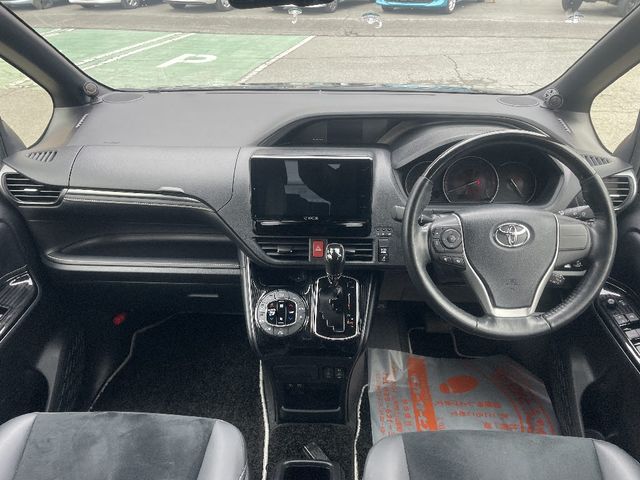 TOYOTA ESQUIRE 2020 Image 31