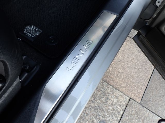 TOYOTA LEXUS UX200 2019 Image 31