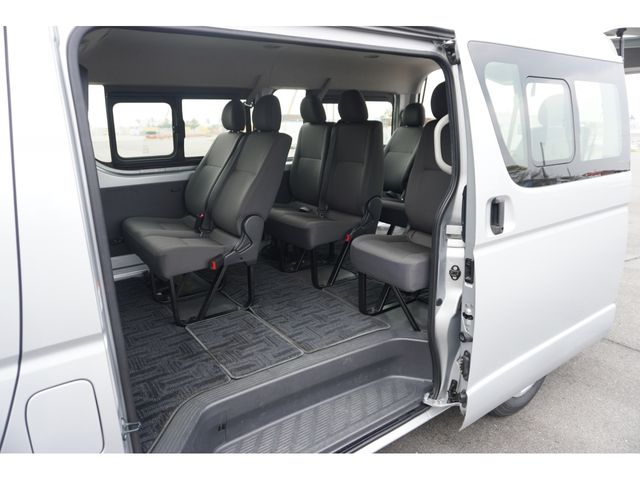 TOYOTA HIACE WAGON 2017 Image 31