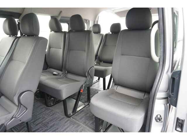 TOYOTA HIACE WAGON 2017 Image 31