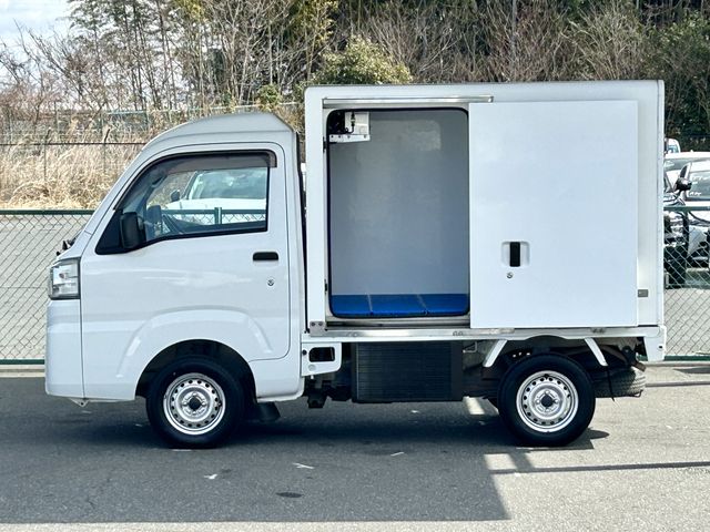 DAIHATSU HIJET TRUCK 2015 Image 31