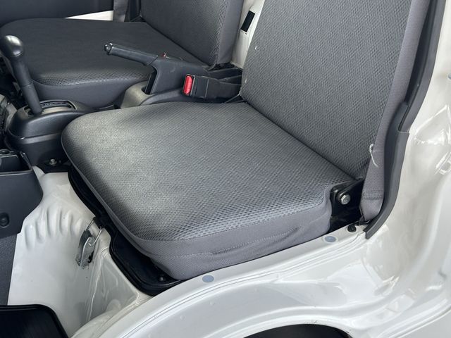 DAIHATSU HIJET TRUCK 2015 Image 31