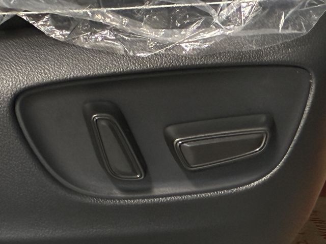 TOYOTA ALPHARD HYBRID 2026 Image 31